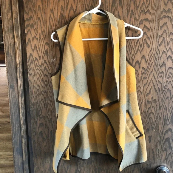 Mustard & Brown Flannel‎ Vest S - Picture 1 of 3